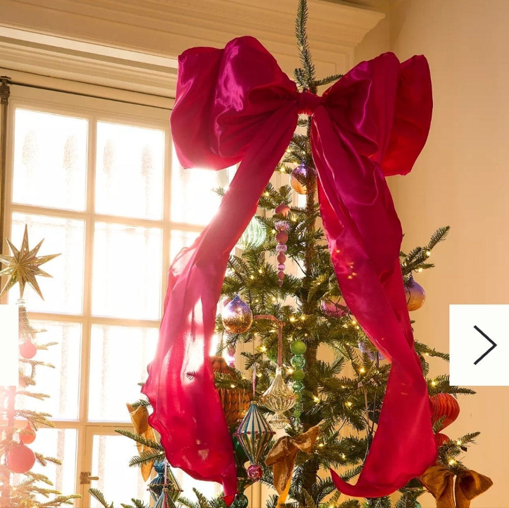 Anthropologie Viral Pink Satin Oversized Bow Tree Topper NWT
